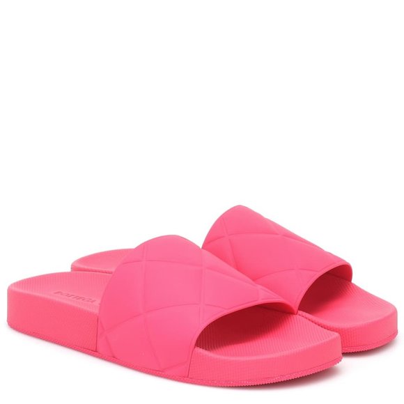 Bottega Veneta Slip-on Slippers Diamond Quilted Pink Rubber Slides